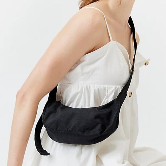 NWT - BAGGU Mini Nylon Black Color Crescent (Limited Edition) - Picture 1 of 4